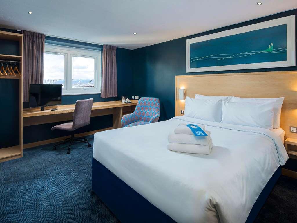 Travelodge Ashford Ашфорд Стая снимка