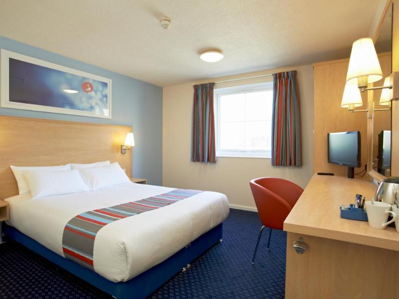 Travelodge Ashford Ашфорд Екстериор снимка