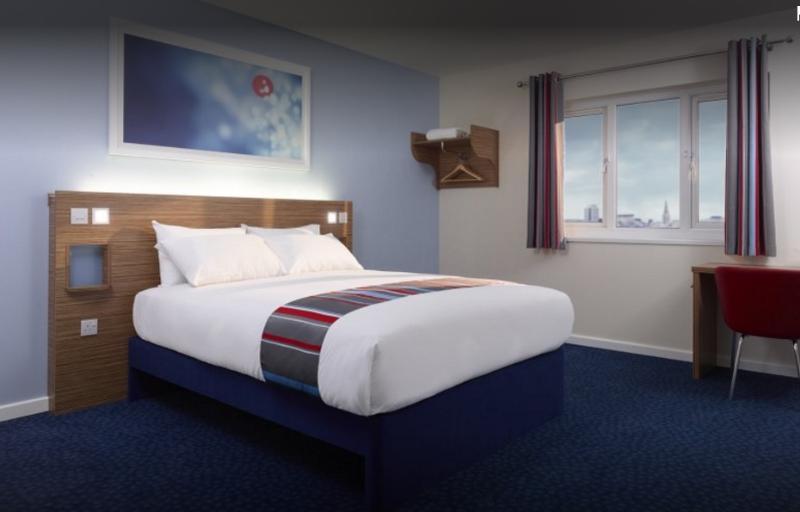 Travelodge Ashford Ашфорд Екстериор снимка