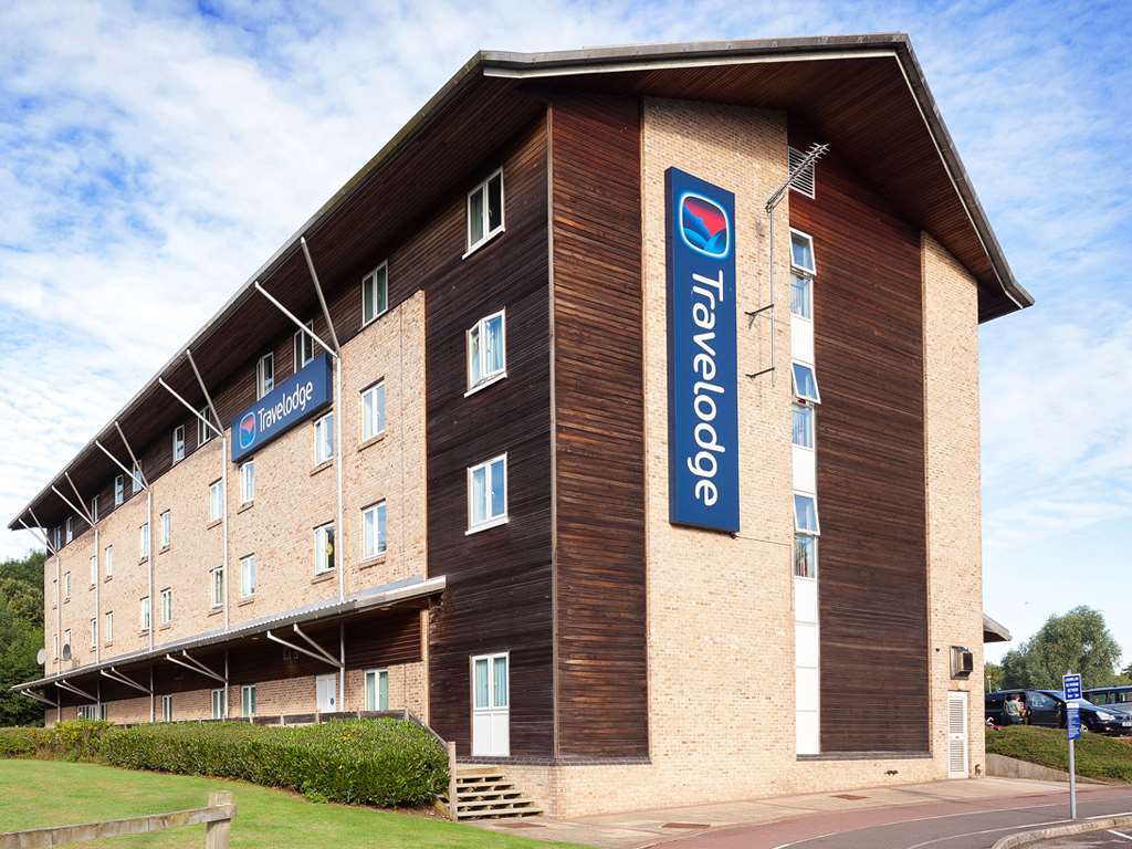 Travelodge Ashford Ашфорд Екстериор снимка